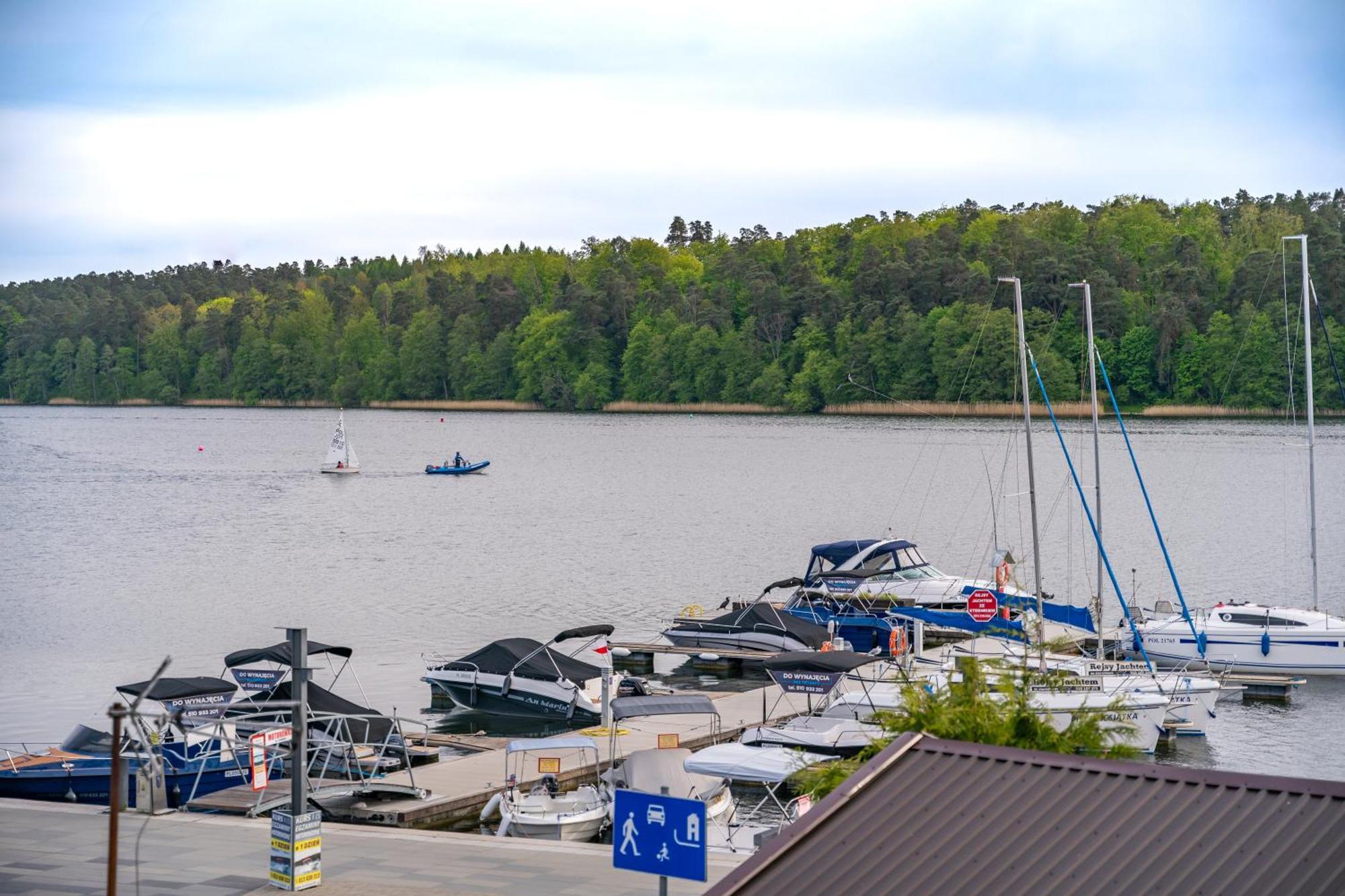 Domek Nad Jeziorem, Mikolajki Экстерьер фото